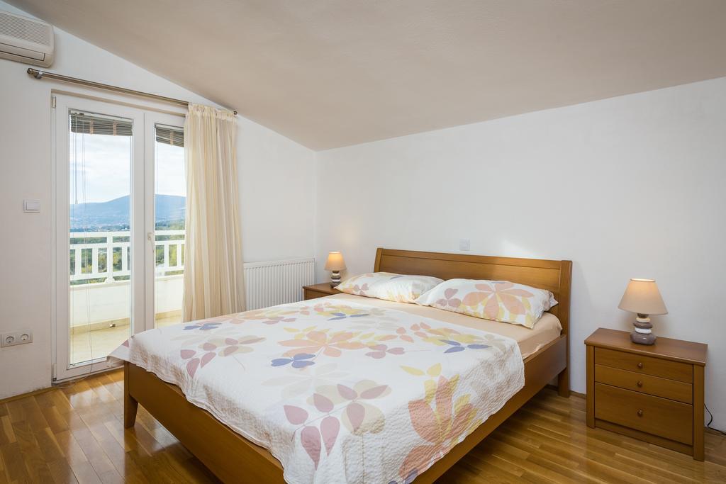 Apartment Marelux Kaštela Zewnętrze zdjęcie