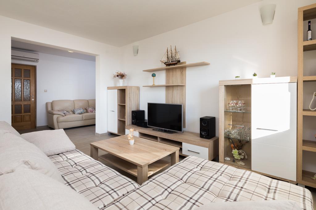 Apartment Marelux Kaštela Zewnętrze zdjęcie